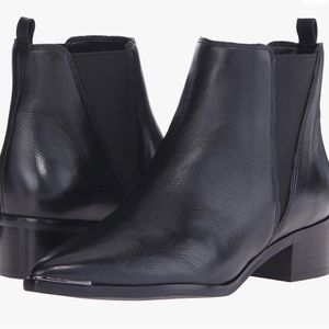 Marc Fisher Yale Bootie Size 9 Black